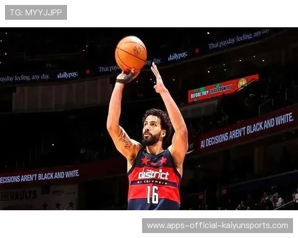 逆转之夜！湖人战胜开拓者，快船惜败热火，西部火力全开，火箭升至第5的背后秘密